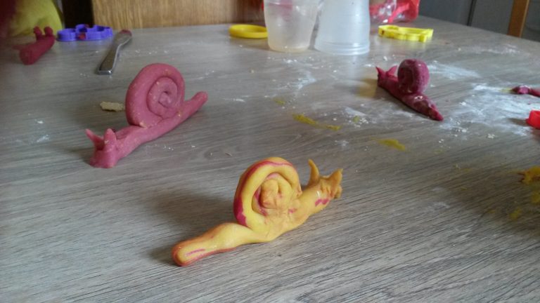 Pâte à modeler fait maison