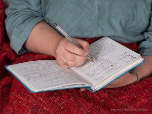 prendre le temps de réfléchir par l'écrit